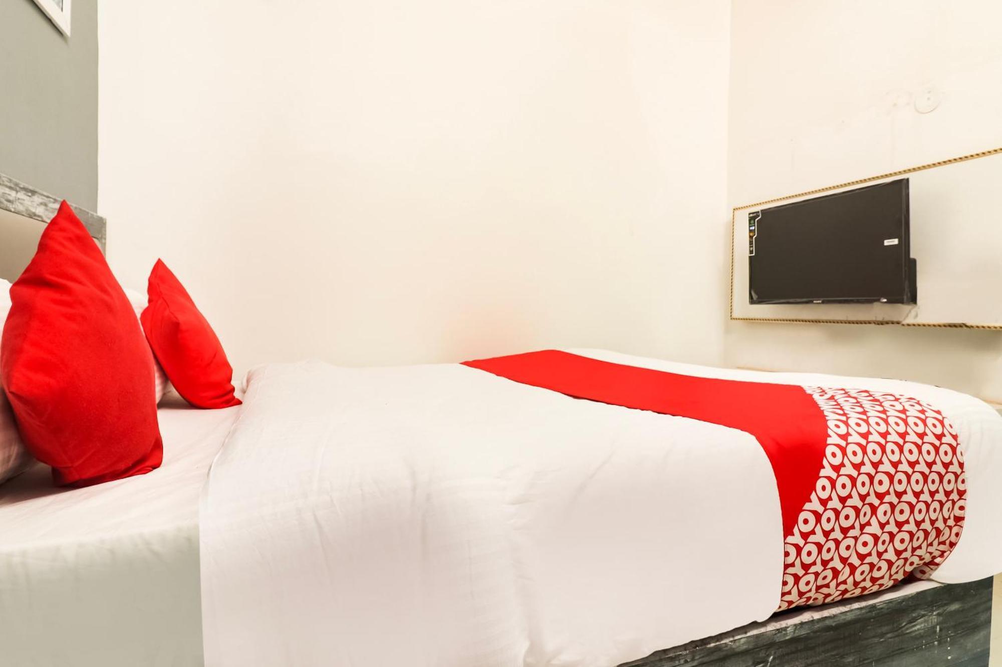 Hotel O Sheela Rohtak Экстерьер фото